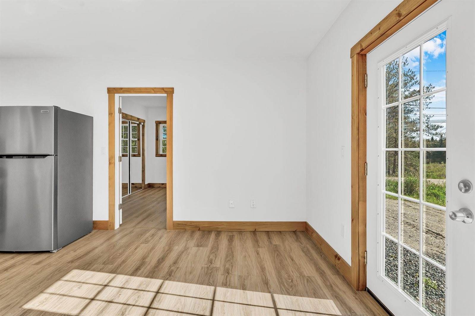 727 North Bend Road, Surry, ME 04684