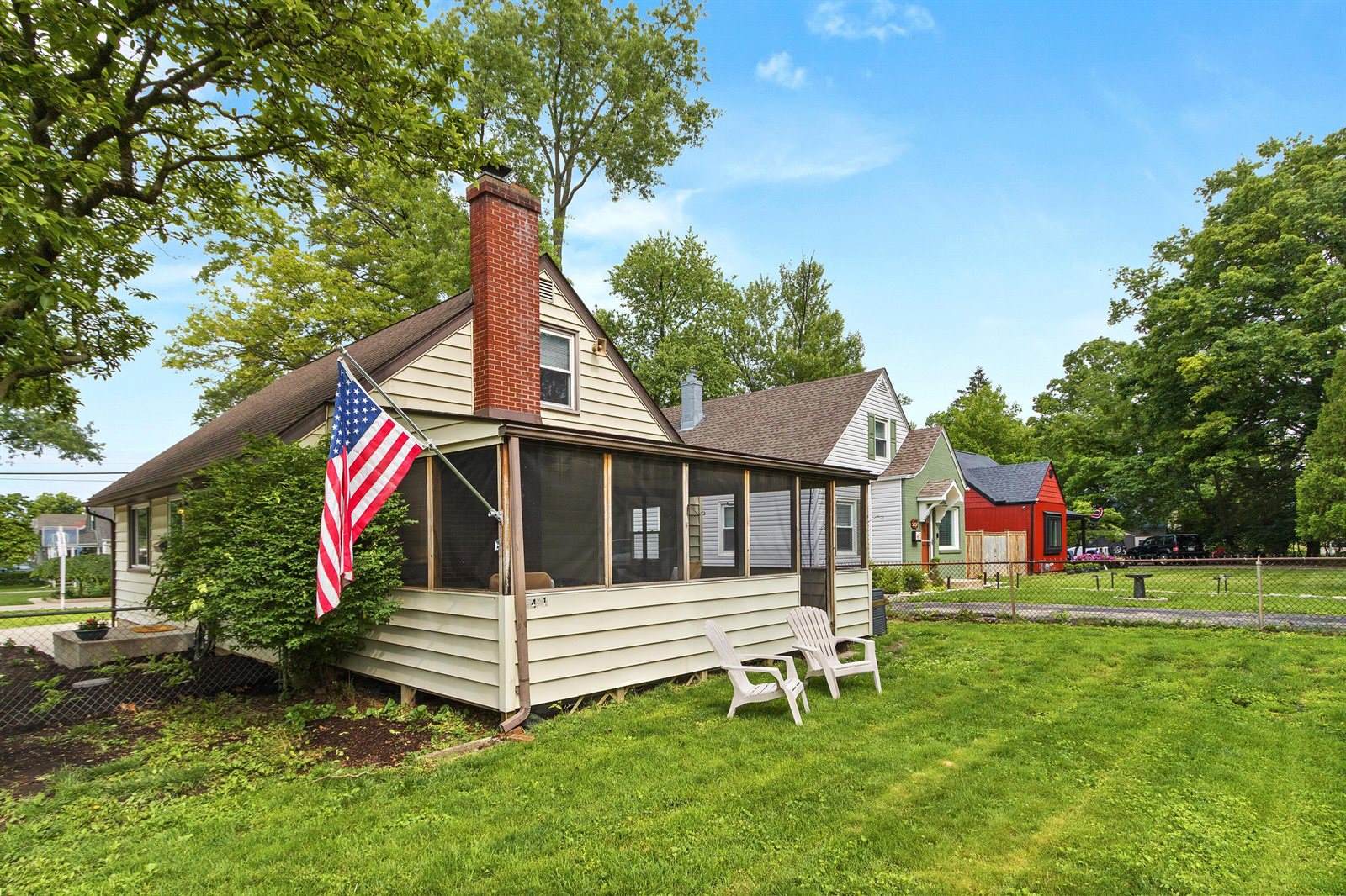5451 Sharon Park Avenue, Columbus, OH 43214