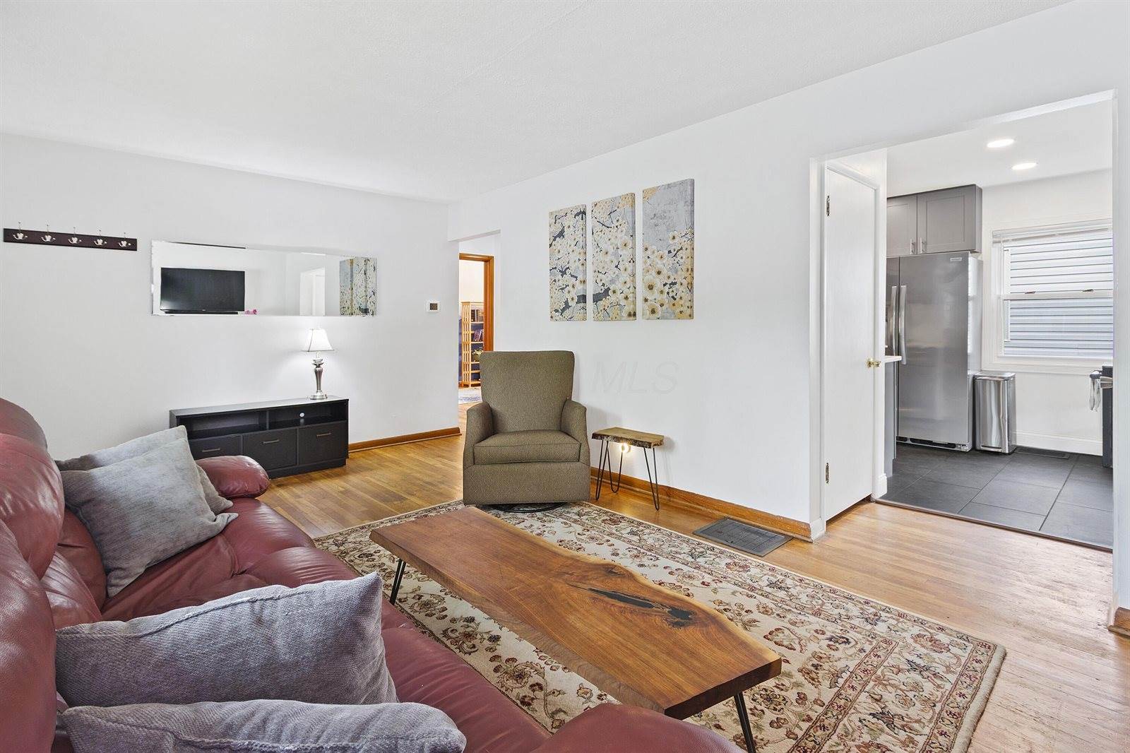 5451 Sharon Park Avenue, Columbus, OH 43214