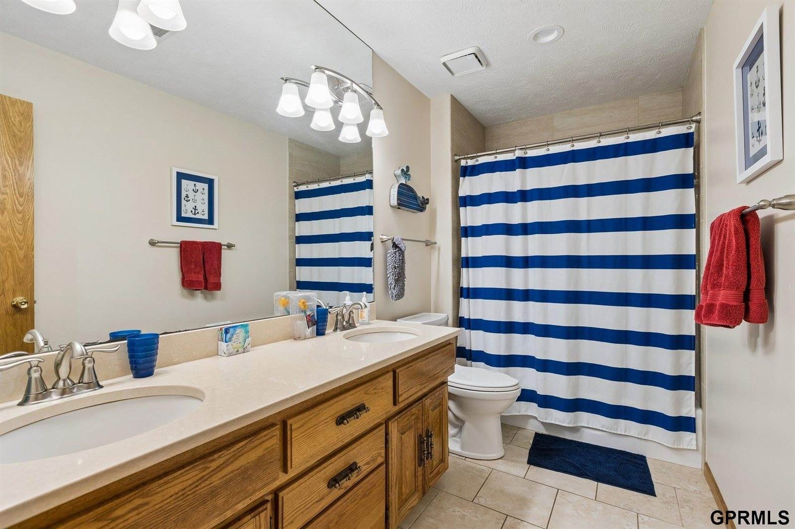 3203 Rahn Boulevard, Bellevue, NE 68123