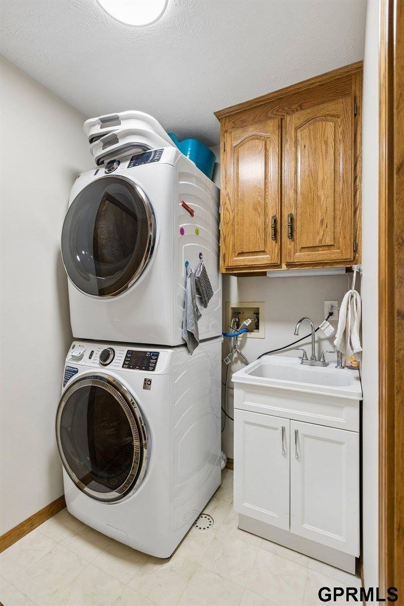 3203 Rahn Boulevard, Bellevue, NE 68123