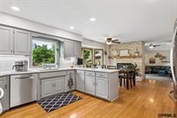 3203 Rahn Boulevard, Bellevue, NE 68123