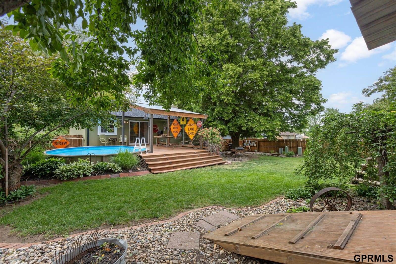 411 Laredo Road, Papillion, NE 68046