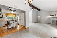 411 Laredo Road, Papillion, NE 68046