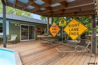411 Laredo Road, Papillion, NE 68046