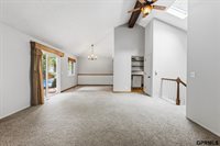 411 Laredo Road, Papillion, NE 68046