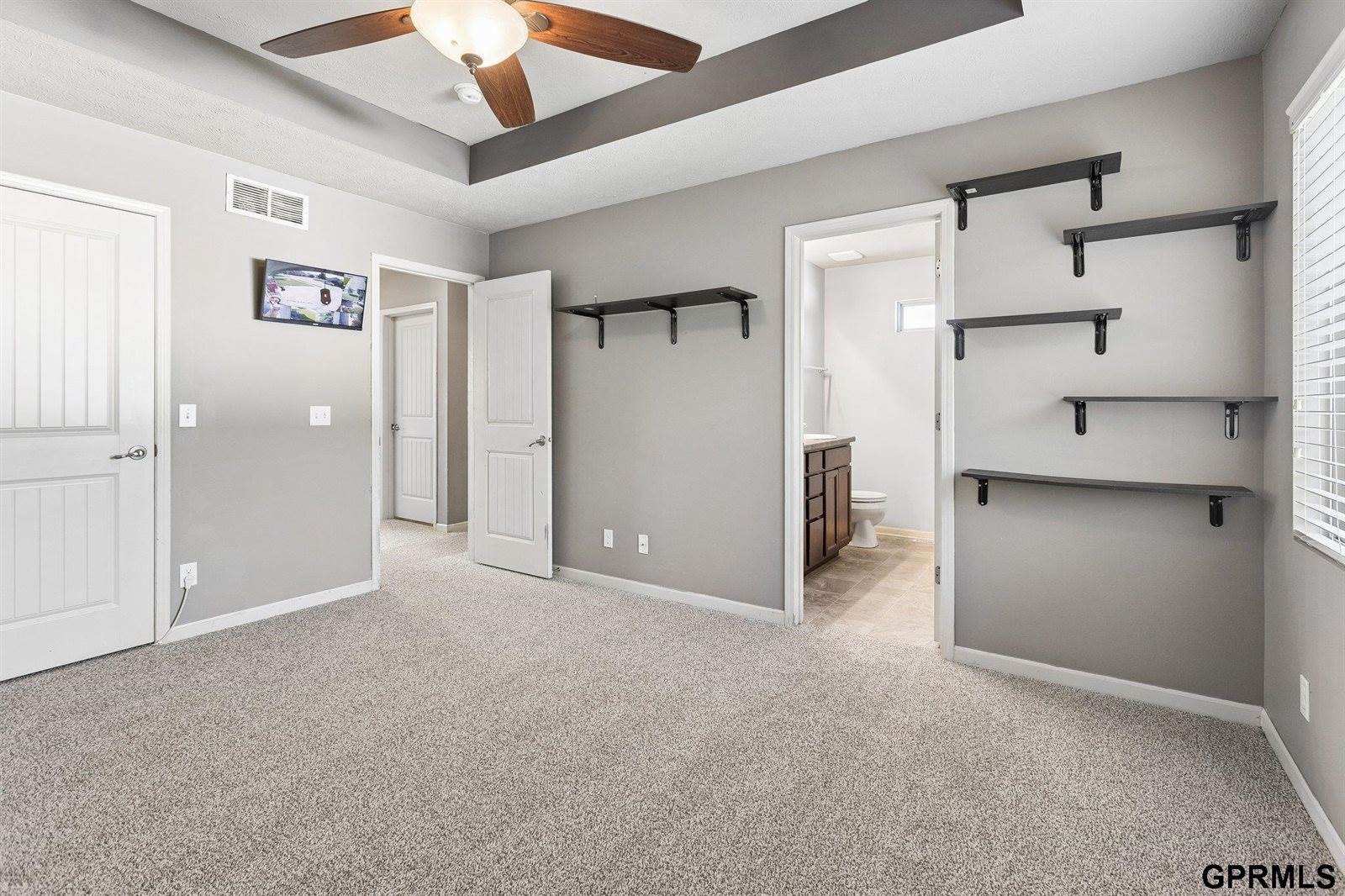 8315 North 150Th Street, Bennington, NE 68007