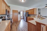 10307 Quail Ln, Arkansas City, KS 67005