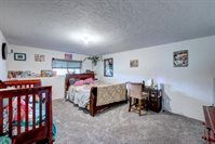 10307 Quail Ln, Arkansas City, KS 67005
