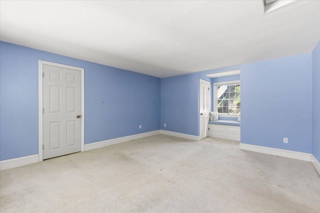 397 Washington St, Norwood, MA 02062