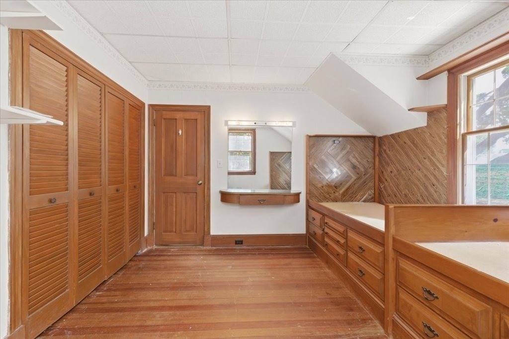 397 Washington St, Norwood, MA 02062