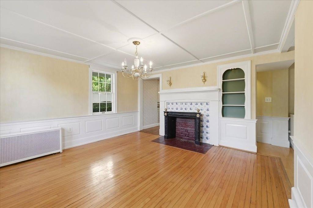 397 Washington St, Norwood, MA 02062