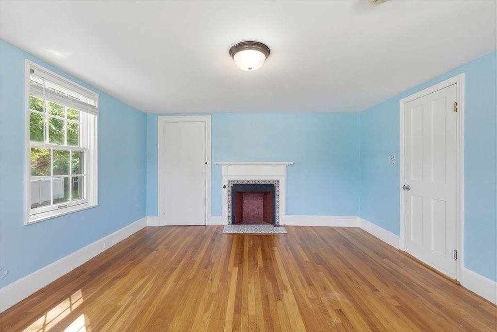 397 Washington St, Norwood, MA 02062