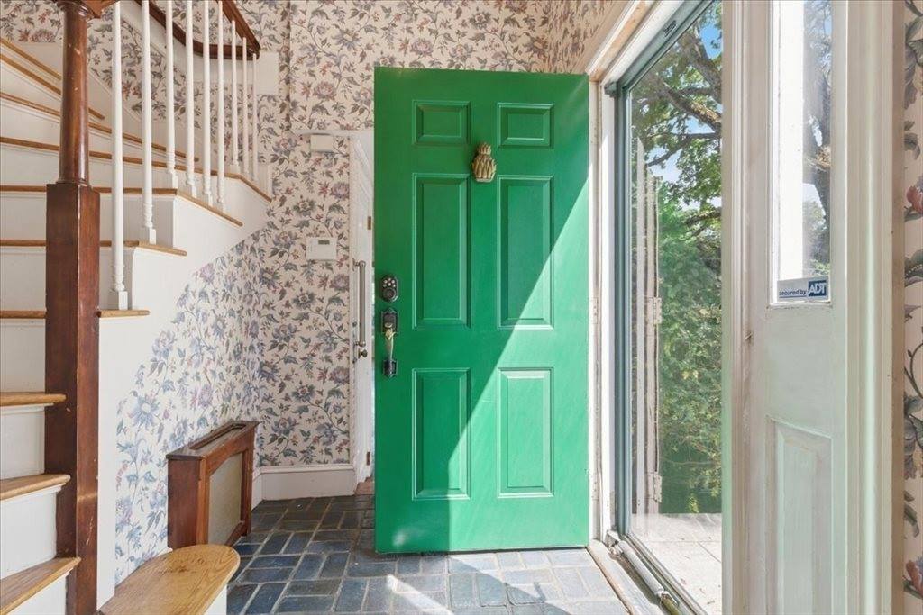 397 Washington St, Norwood, MA 02062