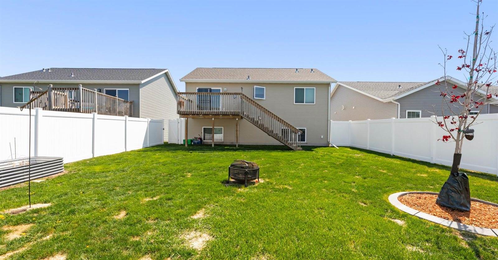 3831 32nd Street South, Moorhead, MN 56560