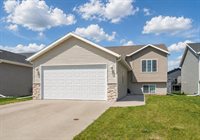 3831 32nd Street South, Moorhead, MN 56560