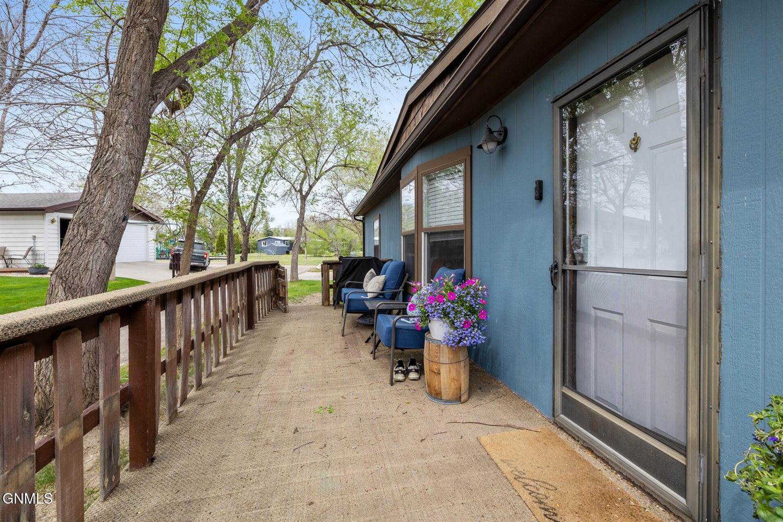2003 6th Avenue NW, Williston, ND 58801