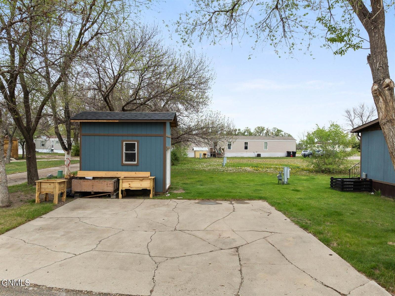2003 6th Avenue NW, Williston, ND 58801