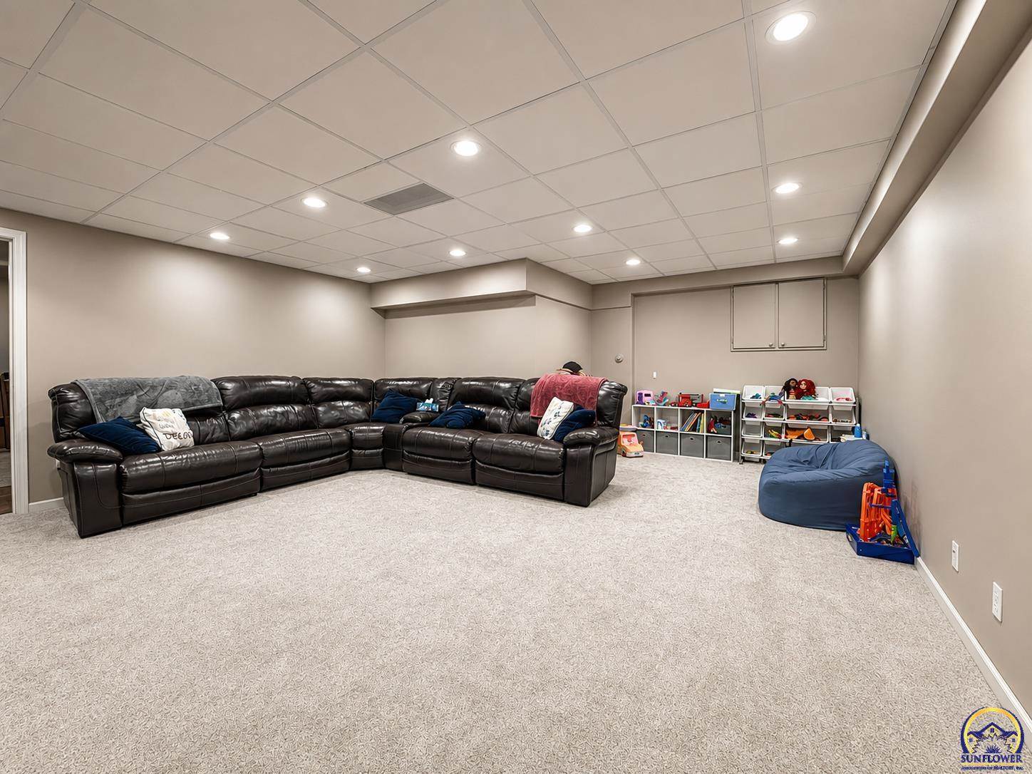 2020 NW Eugene ST, Topeka, KS 66608