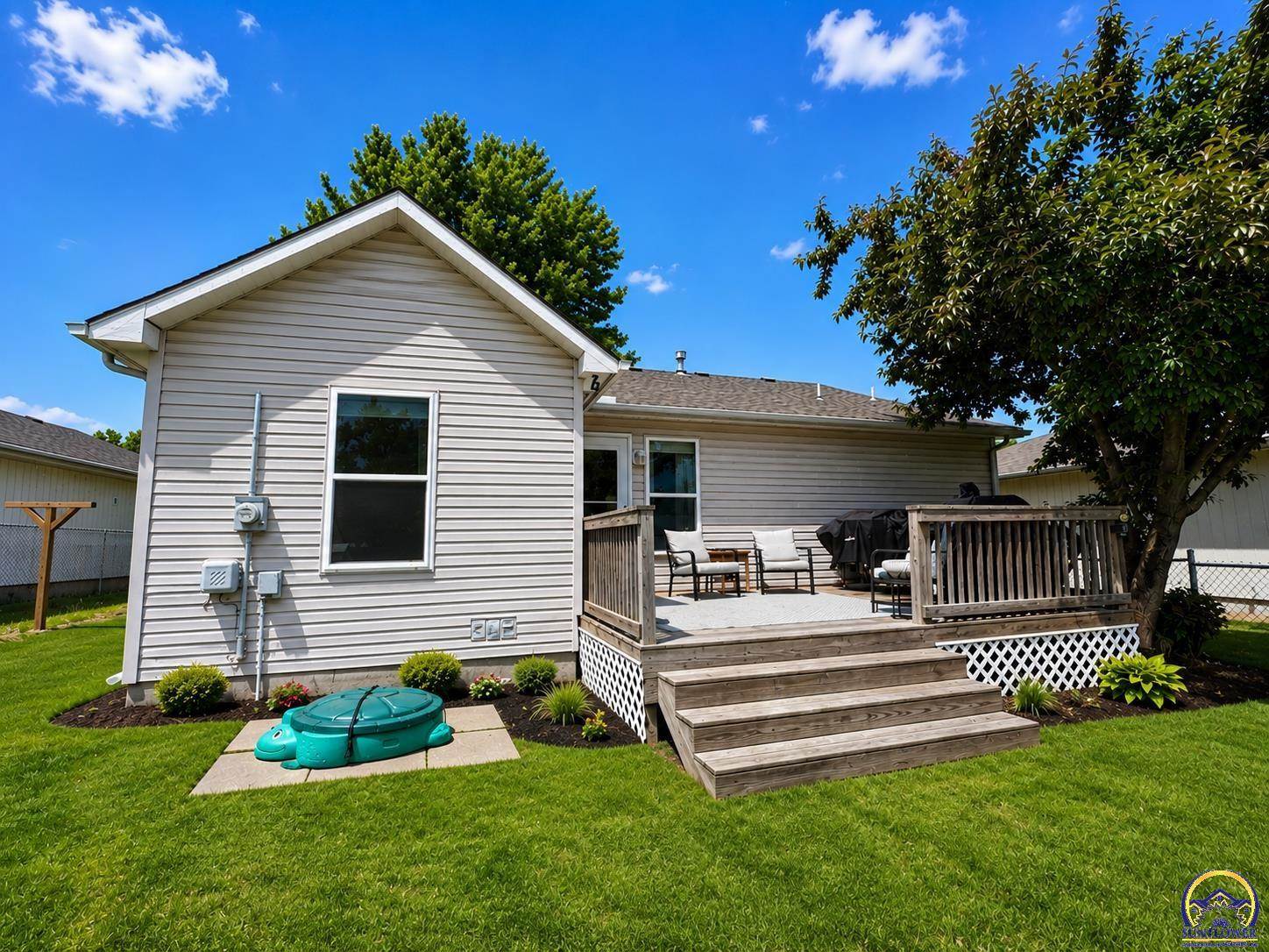 2020 NW Eugene ST, Topeka, KS 66608