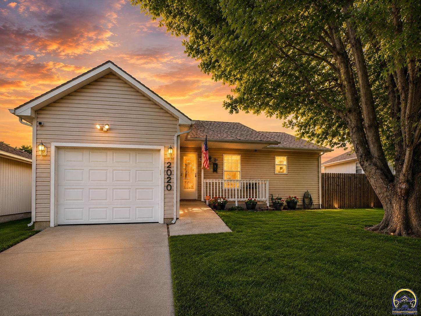 2020 NW Eugene ST, Topeka, KS 66608