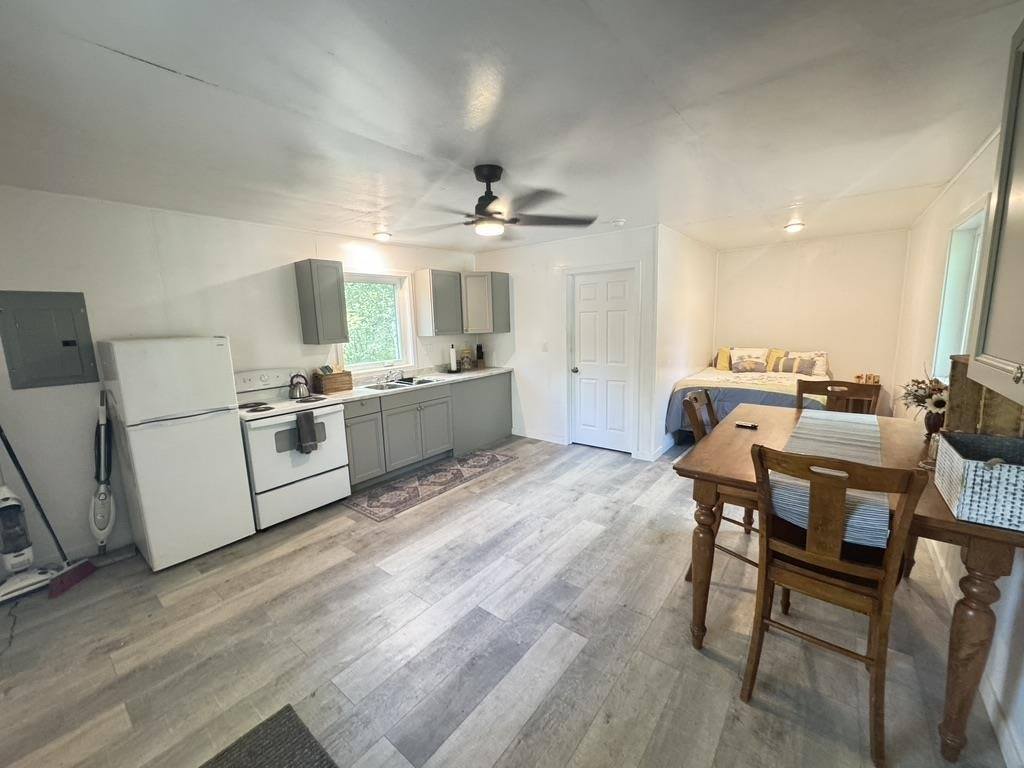 815 Duckwood Court, Fairbanks, AK 99712