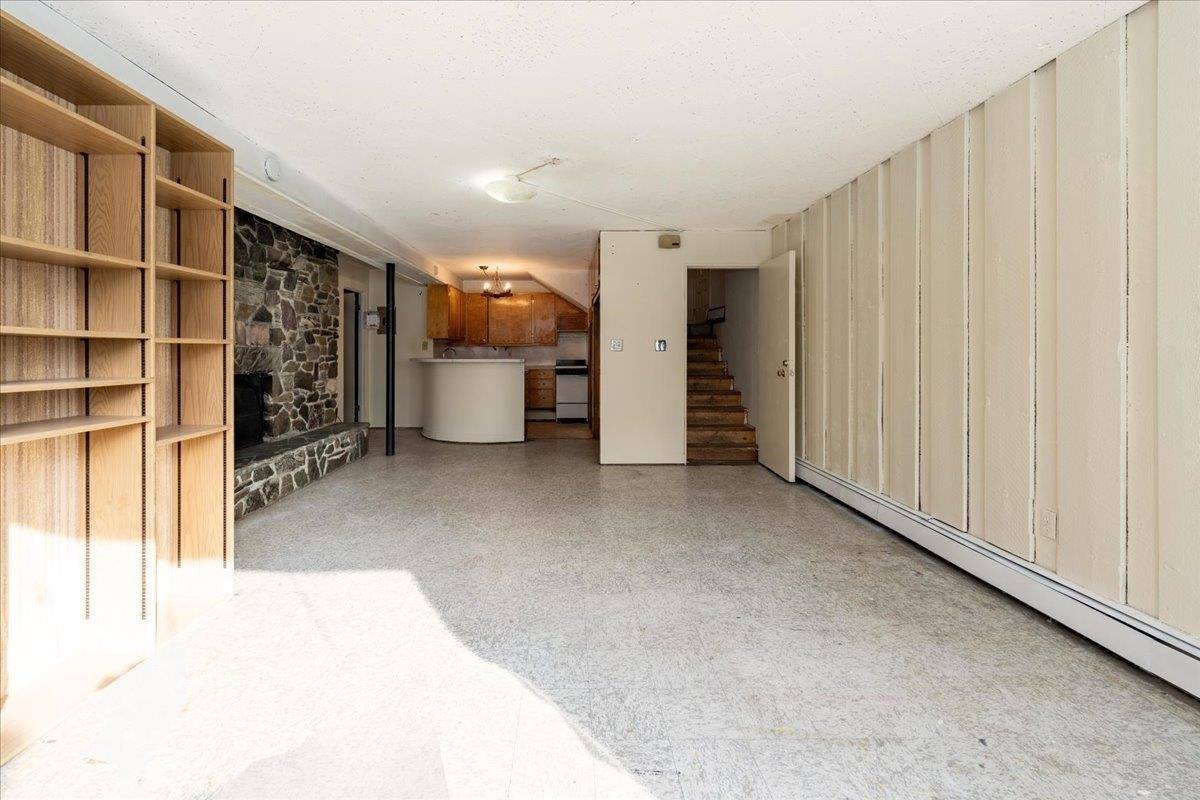 1893 Woodbine Drive, Fairbanks, AK 99709
