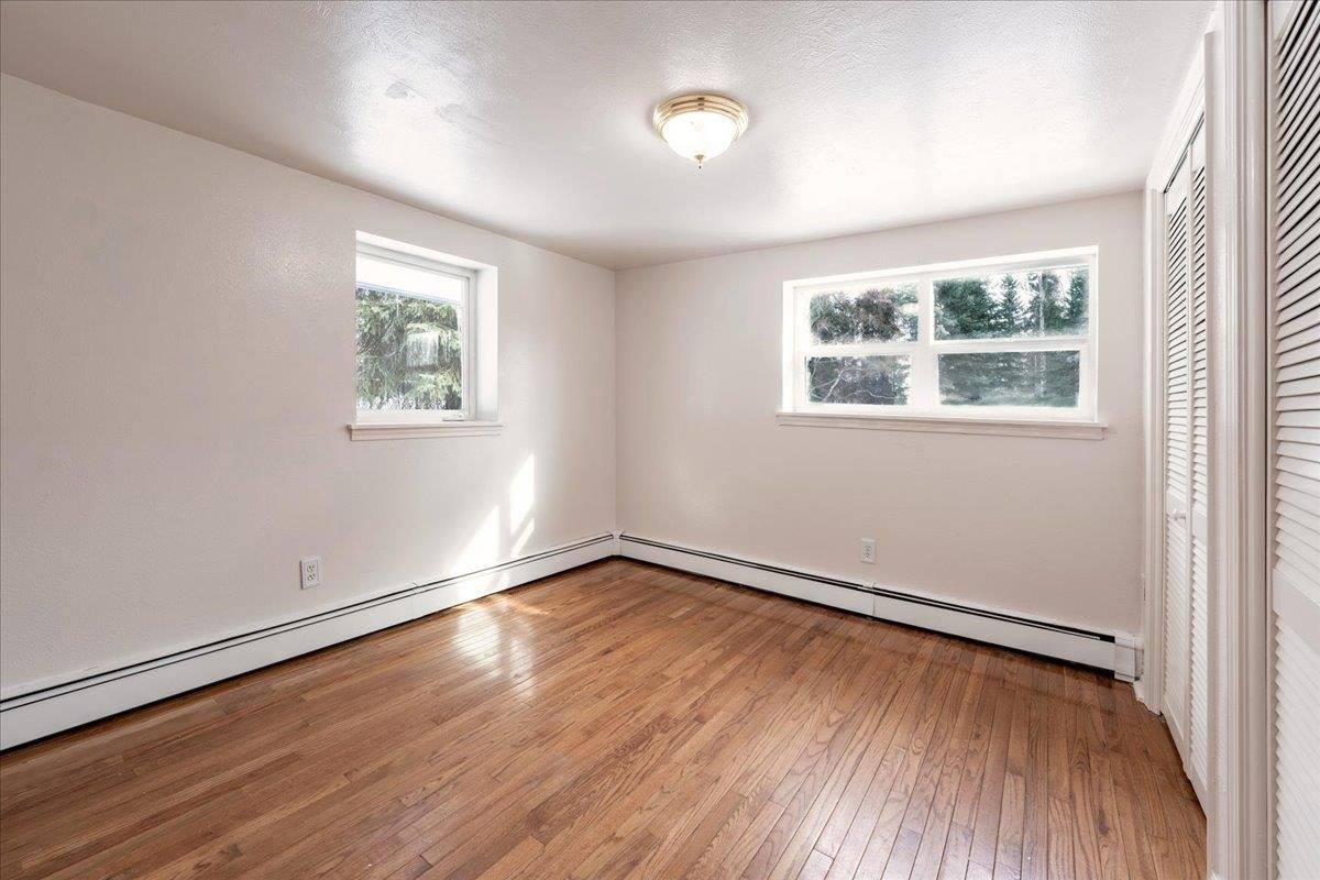 1893 Woodbine Drive, Fairbanks, AK 99709