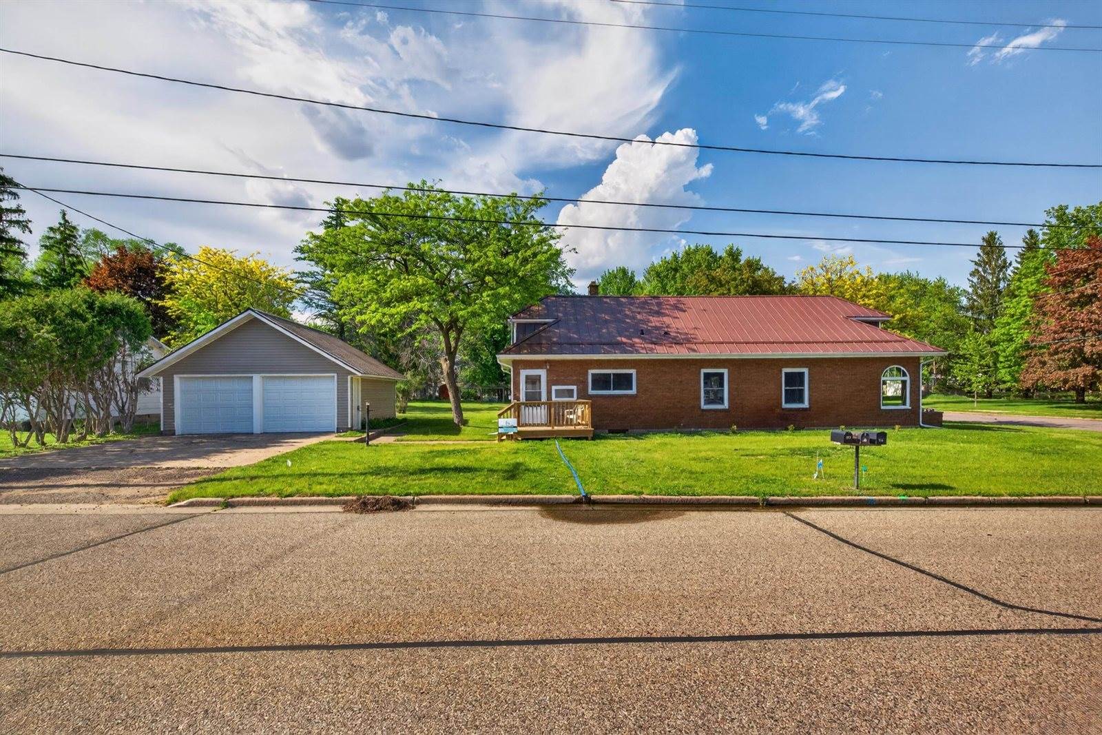 424 Maple Street, Nekoosa, WI 54457