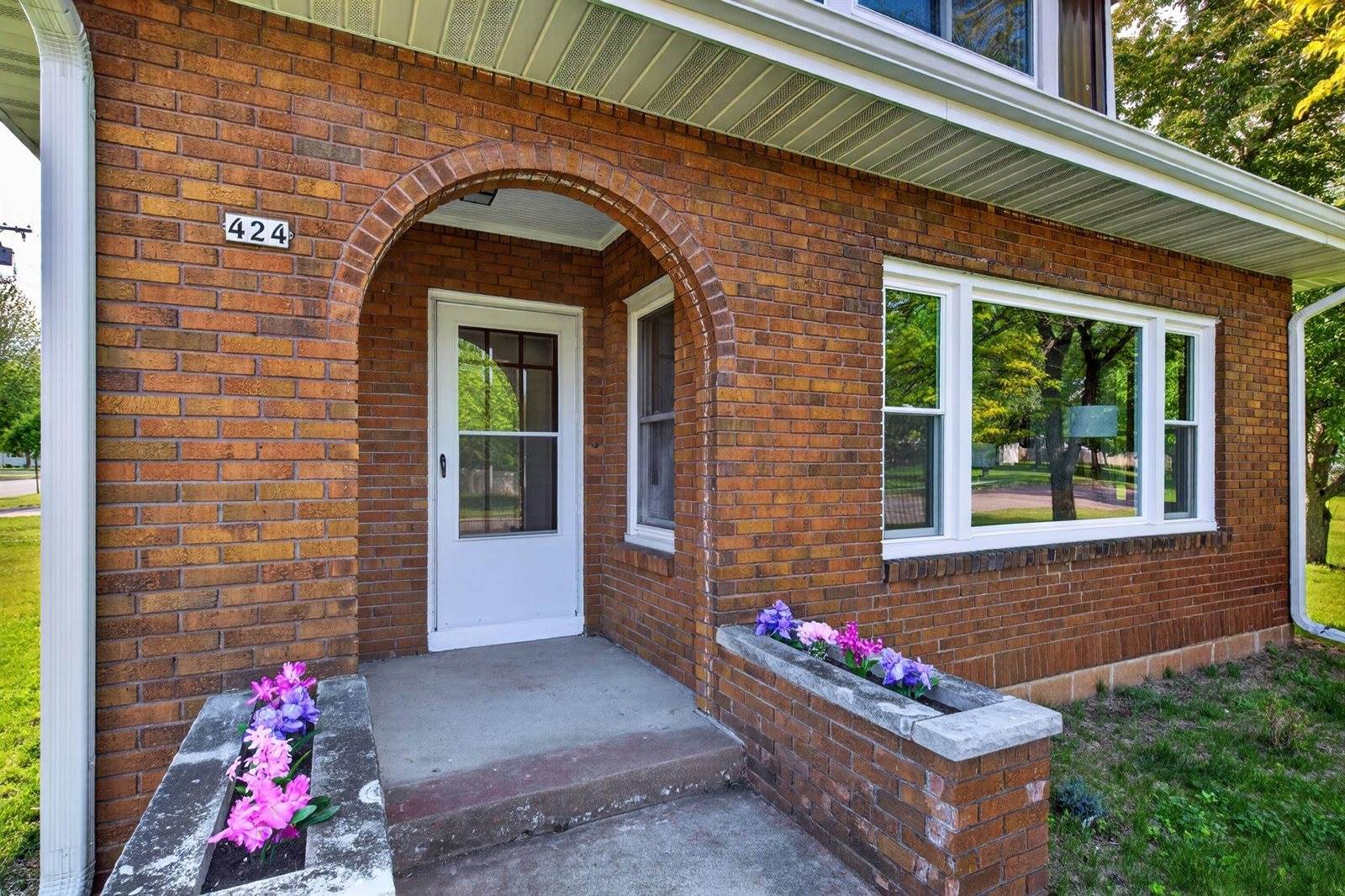 424 Maple Street, Nekoosa, WI 54457