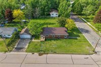 424 Maple Street, Nekoosa, WI 54457