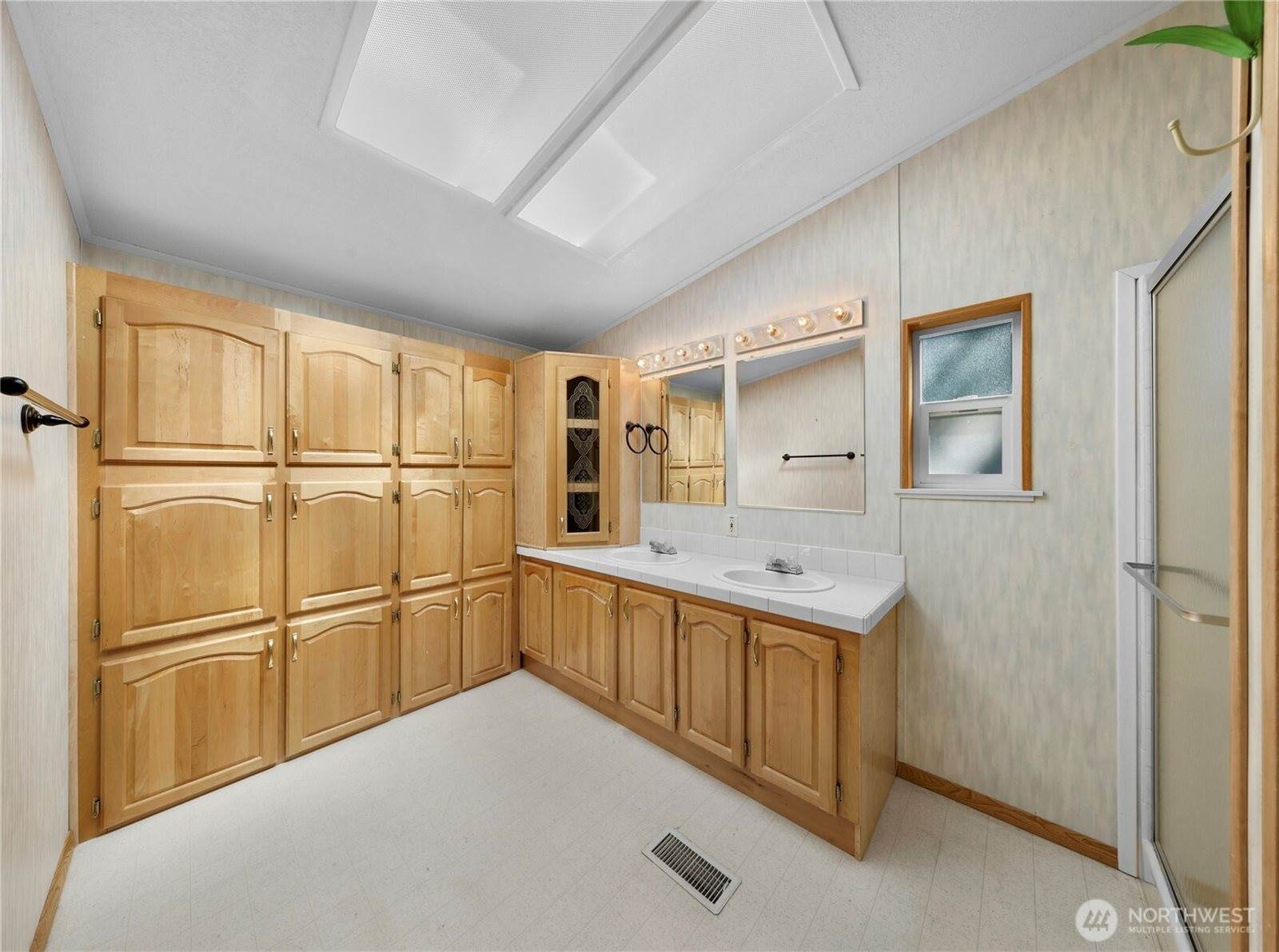 1237 Ginger Place, Bellingham, WA 98226