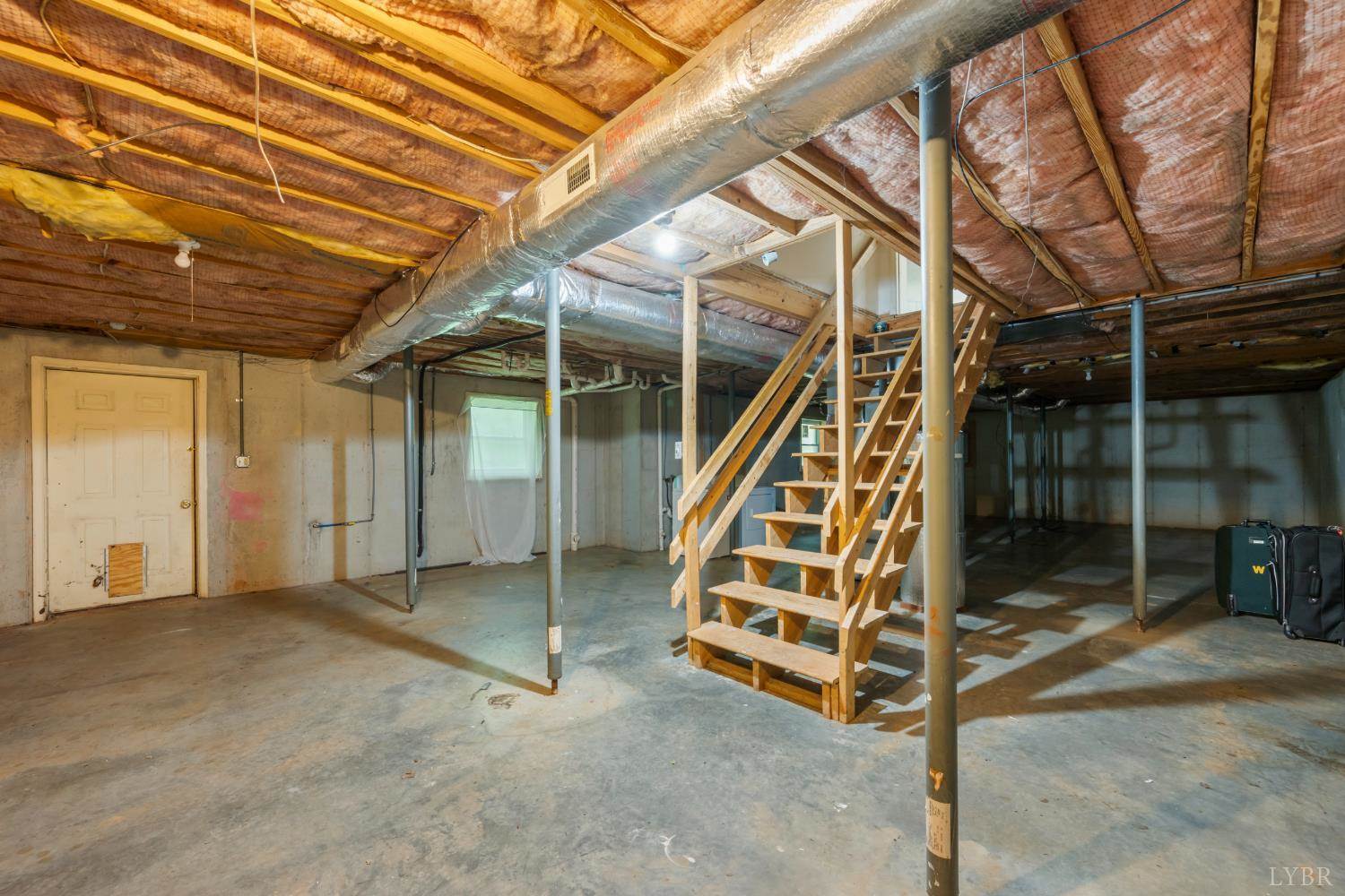 103 Springvale Drive, Lynchburg, VA 24502