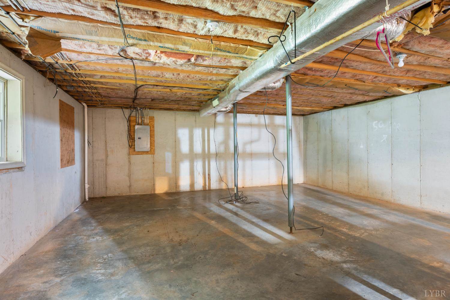 103 Springvale Drive, Lynchburg, VA 24502