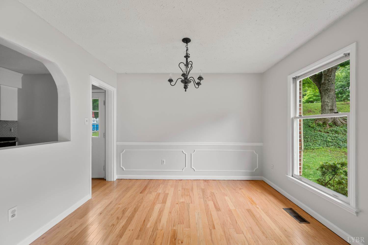 103 Springvale Drive, Lynchburg, VA 24502