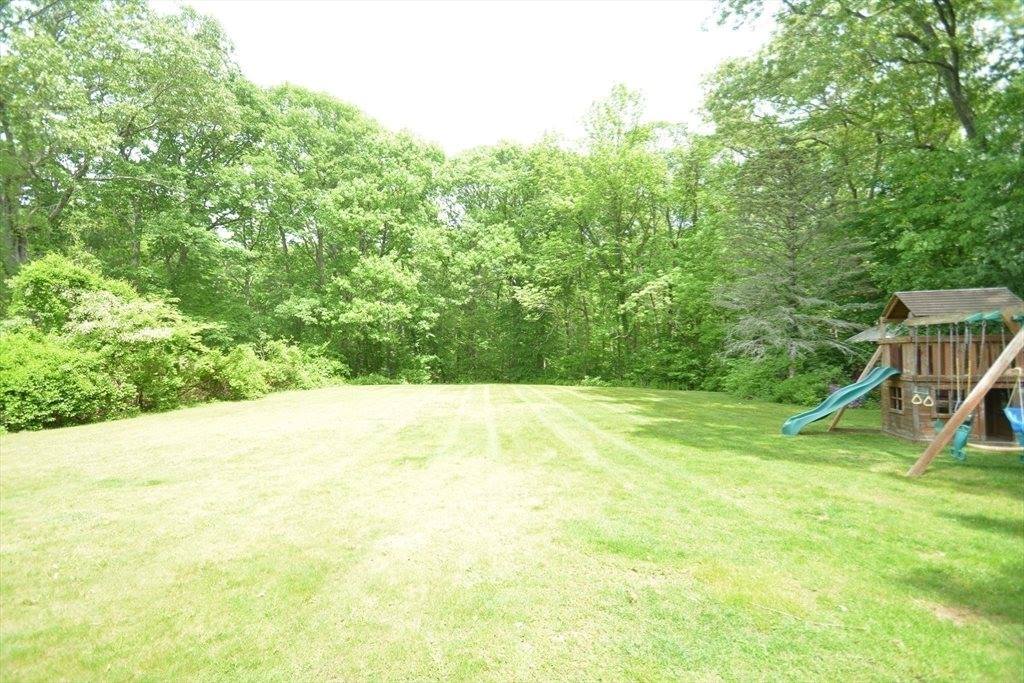 28 Park St, Wrentham, MA 02093