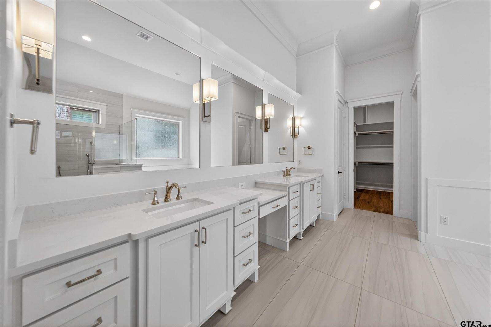 7517 Cross Gate Way, Tyler, TX 75703