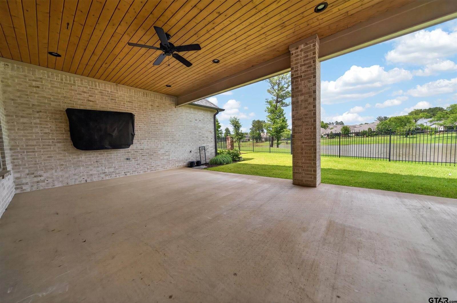 7517 Cross Gate Way, Tyler, TX 75703