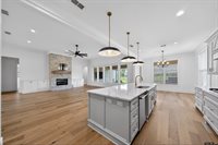 7517 Cross Gate Way, Tyler, TX 75703