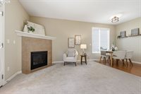 1957 North Pine St, Canby, OR 97013