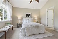 1957 North Pine St, Canby, OR 97013