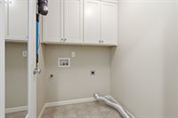 1957 North Pine St, Canby, OR 97013