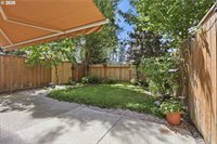 1957 North Pine St, Canby, OR 97013