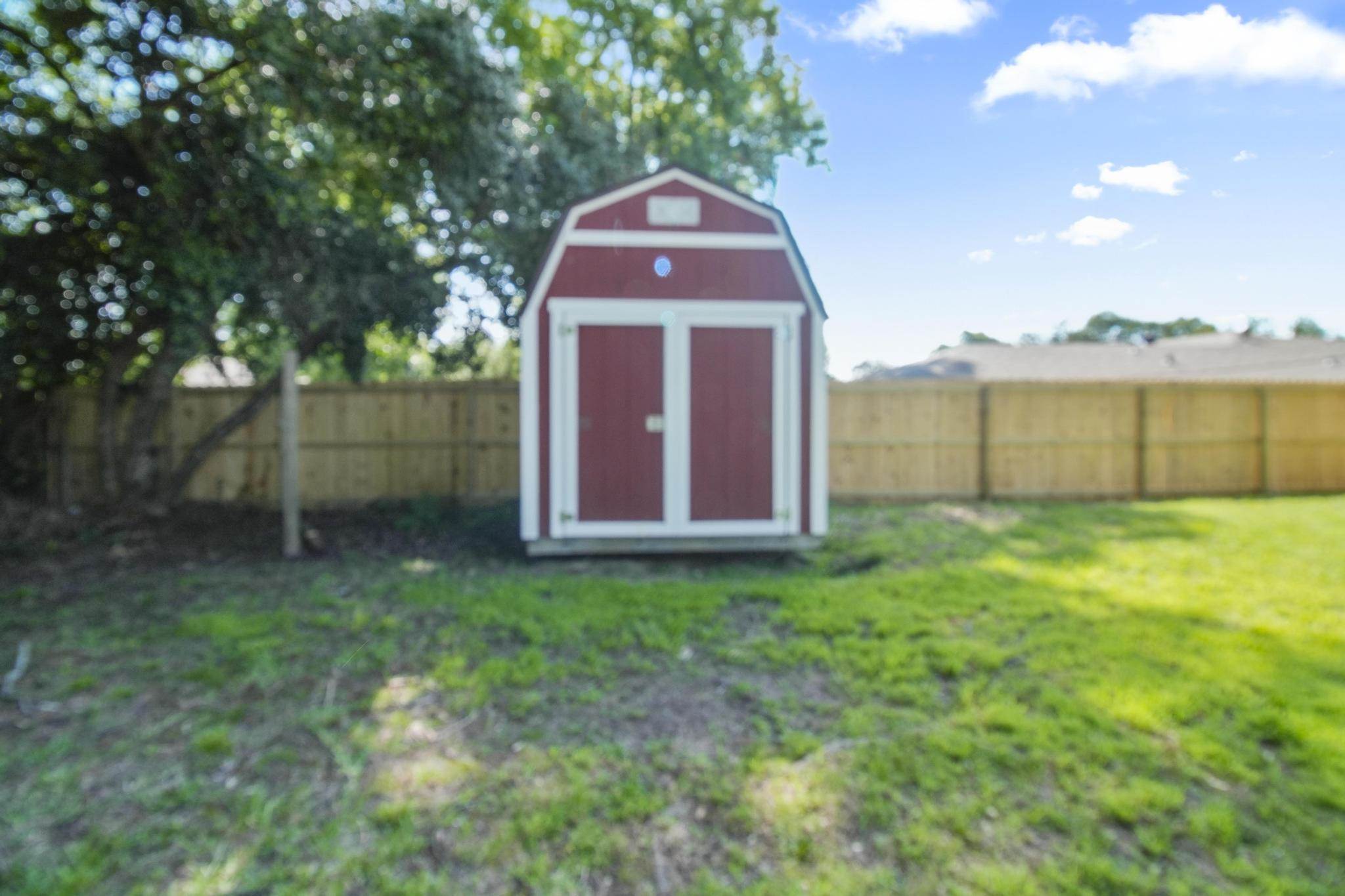 117 Ridgecrest Dr, Tyler, TX 75701