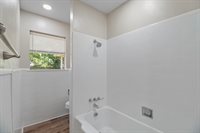 117 Ridgecrest Dr, Tyler, TX 75701