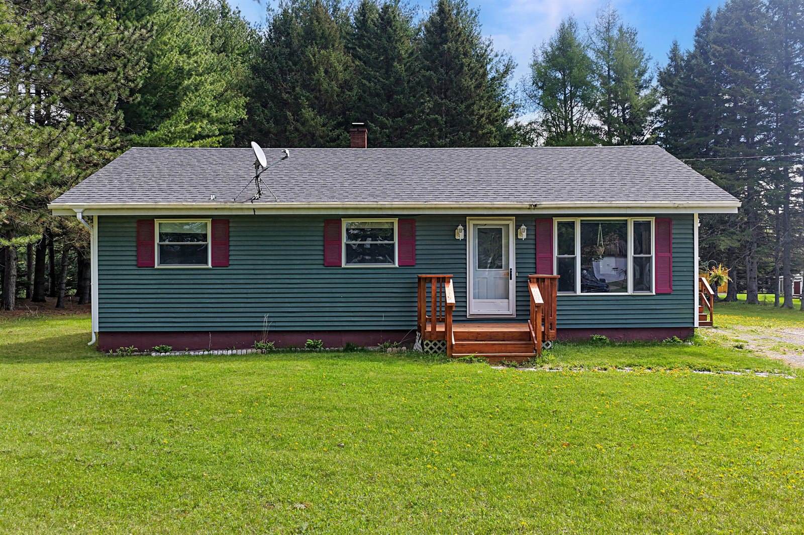 49 Hughes Road, Mapleton, ME 04757