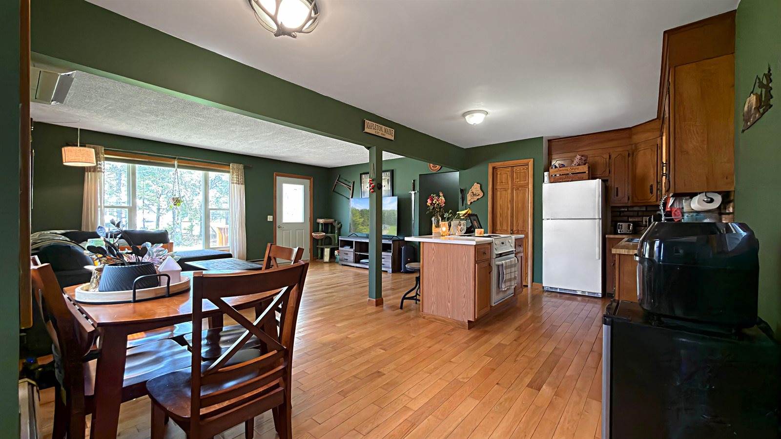 49 Hughes Road, Mapleton, ME 04757