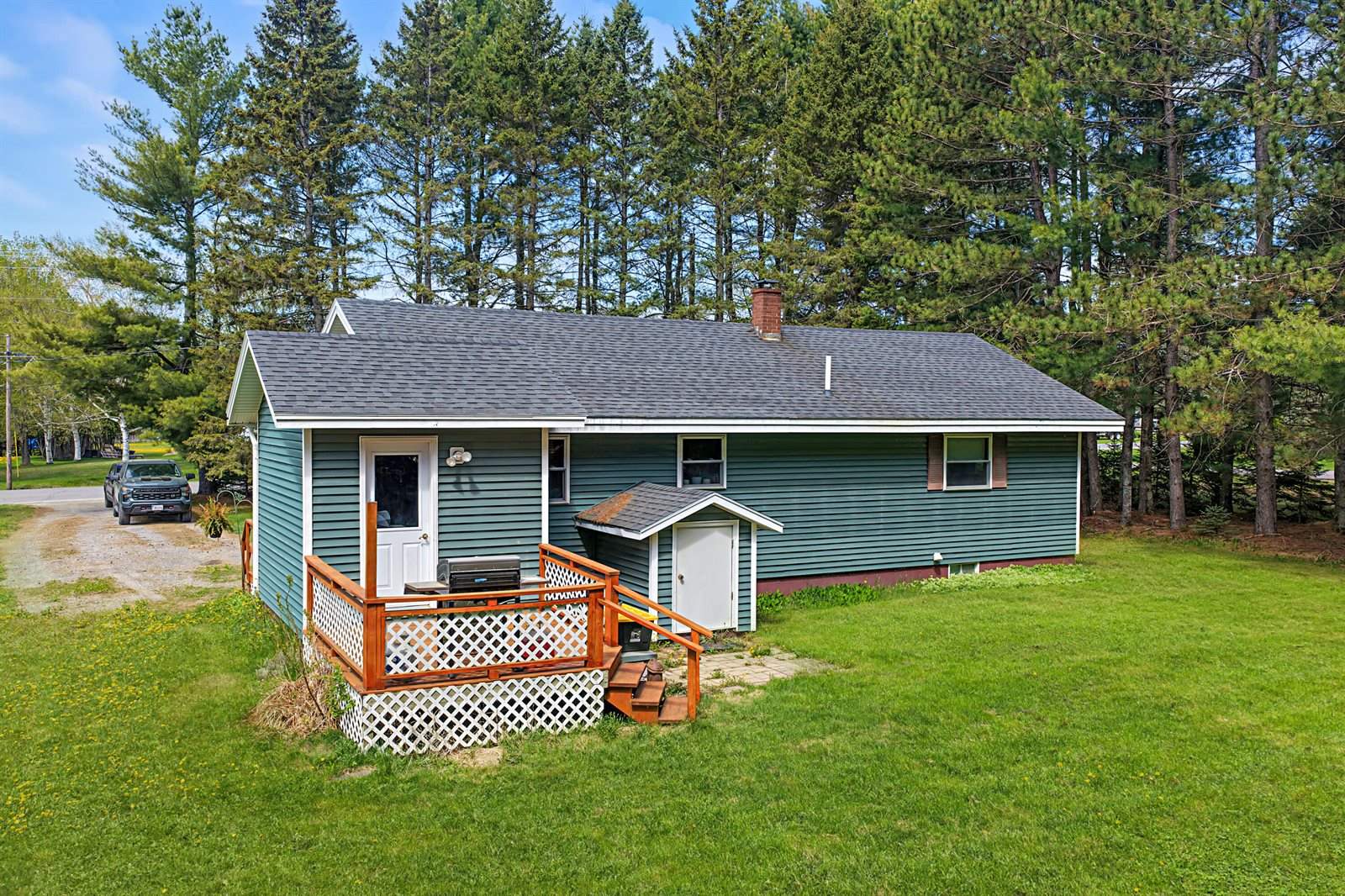 49 Hughes Road, Mapleton, ME 04757
