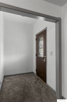 1326 Sumner Street, Lincoln, NE 68510