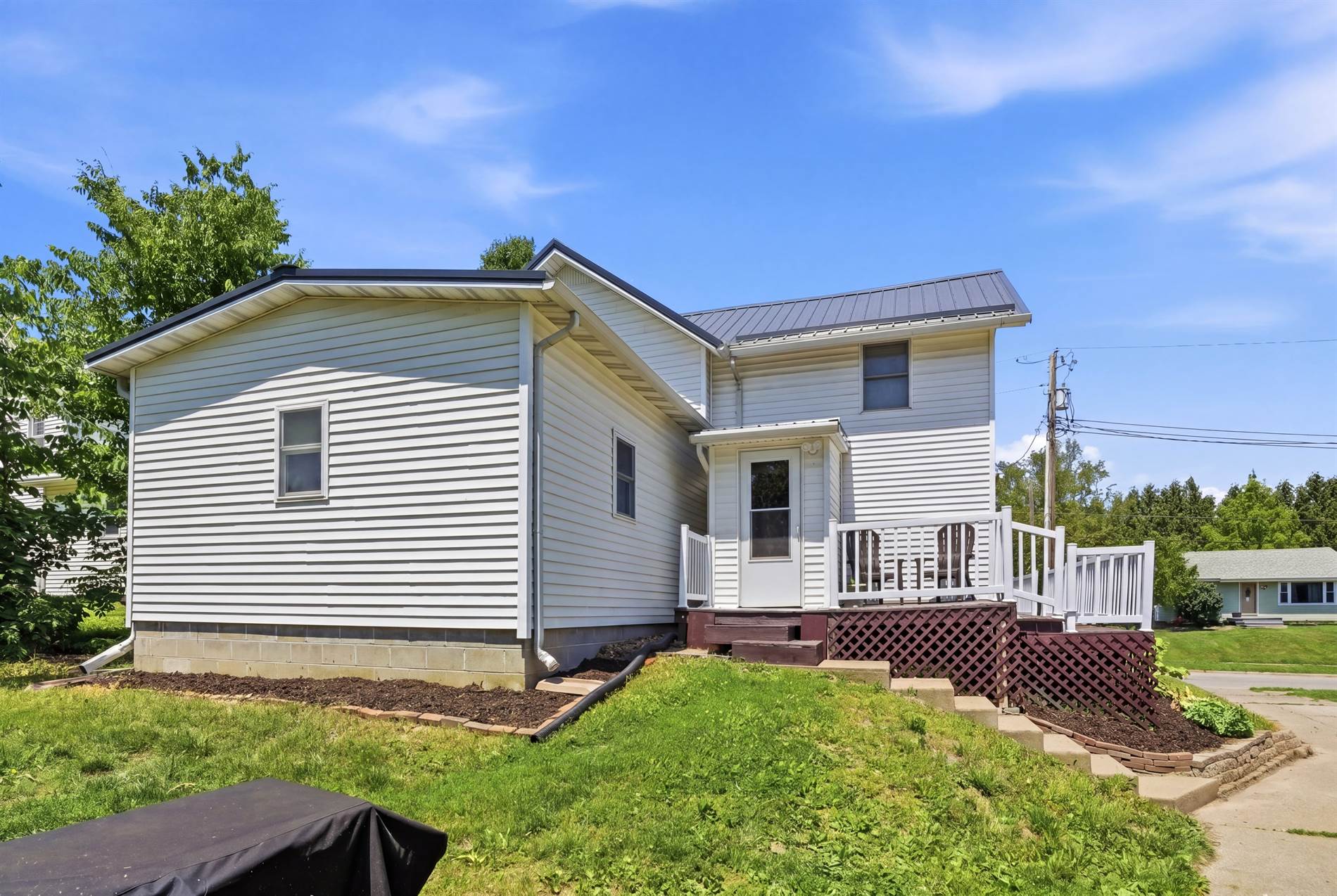 896 Climer St, Muscatine, IA 52761